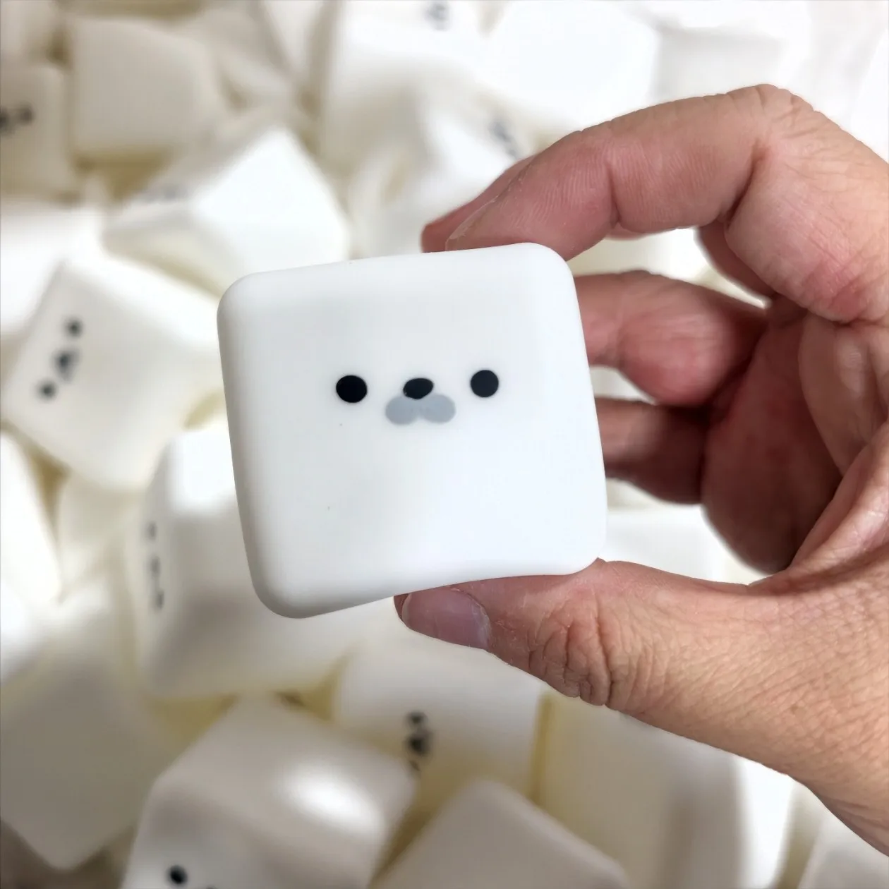 ลูกบอลบีบคลายเครียดสกุชชี่รูปแ - Building Blocks บทวิจารณ์และราคา